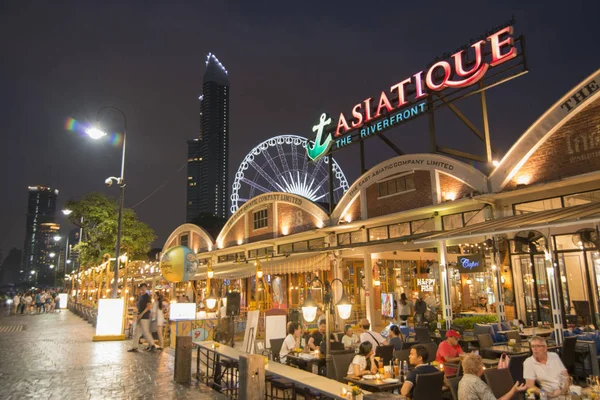 Rueda Fortuna Del Mercado Nocturno Asiatique Riverfront Ciudad Bangkok Tailandia — Foto de Stock