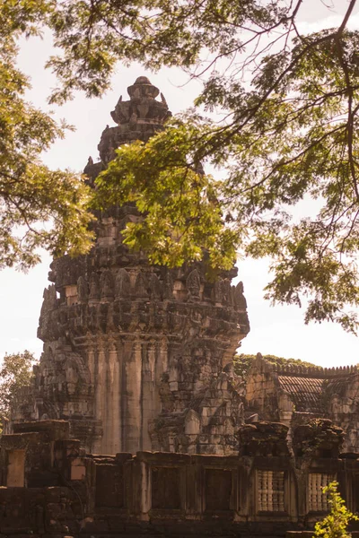 Khmer Tapınağı kalıntıları Provinz Nakhon Ratchasima Tayland Isan içinde Phimai şehir içinde Phimai Festivali'nde Phimai tarihi park. Tayland, Phimai, Kasım, 2017