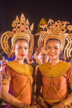 ses ve ışık gösterisi Khmer Tapınağı kalıntıları Provinz Nakhon Ratchasima Tayland Isan içinde Phimai Phimai Festivali. Tayland, Phimai, Kasım, 2017