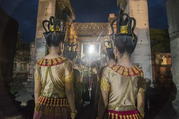 Vestimenta Tradicional Chicas Danza Jemer Las Ruinas Del Templo Jemer — Foto de Stock