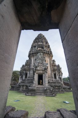 Khmer Tapınağı kalıntıları Provinz Nakhon Ratchasima Tayland Isan içinde Phimai şehir içinde Phimai Festivali'nde Phimai tarihi park. Tayland, Phimai, Kasım, 2017