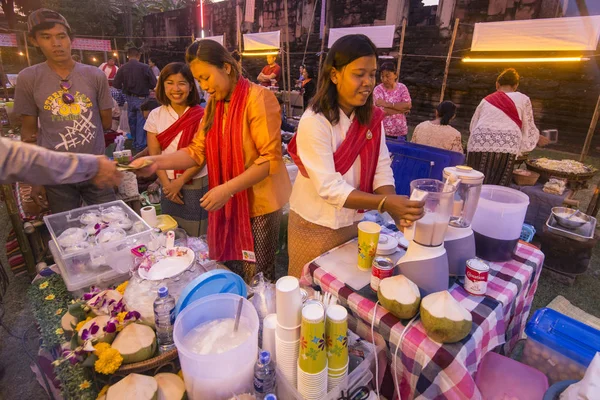 Mercado Alimentos Tradicional Festival Phimai Ciudad Phimai Provincia Nakhon Ratchasima —  Fotos de Stock