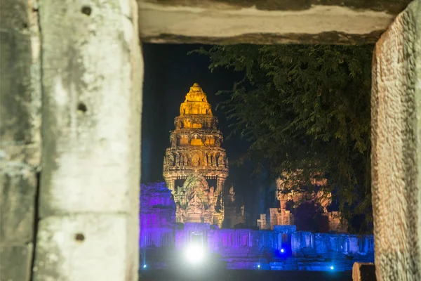 タイのイーサーンの Provinz ナコンラチャシマ ピマーイ町でピマーイ フェスティバルでピマーイ歴史公園のクメール寺院遺跡 タイのピマーイ 2017 — ストック写真