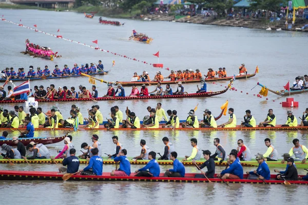 Traditionnelle Longboat Race Rivière Khlong Chakarai Dans Ville Phimai Dans — Photo