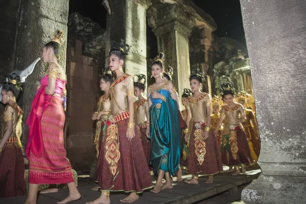 Vestido Tradicional Khmer Dança Meninas Templo Khmer Ruínas Festival Phimai — Fotografia de Stock