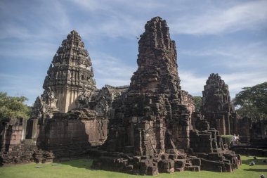 Khmer Tapınağı kalıntıları Provinz Nakhon Ratchasima Tayland Isan içinde Phimai şehir içinde Phimai Festivali'nde Phimai tarihi park. Tayland, Phimai, Kasım, 2017