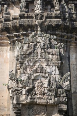 Khmer Tapınağı kalıntıları Provinz Nakhon Ratchasima Tayland Isan içinde Phimai şehir içinde Phimai Festivali'nde Phimai tarihi park. Tayland, Phimai, Kasım, 2017