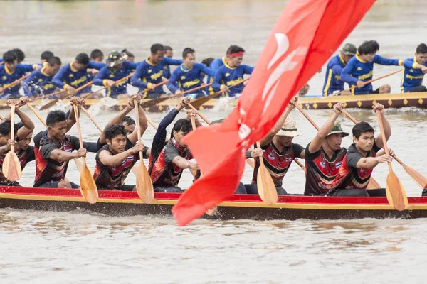 Tradicional Carrera Longboat Río Mun Ciudad Satuek Norte Ciudad Buri —  Fotos de Stock
