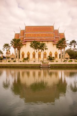 Wat Klang Buriram kuzeydoğu Tayland Isan Buri Ram il, şehir merkezinde. Tayland, Buriram, Kasım, 2017.