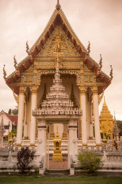 Wat Klang Buriram kuzeydoğu Tayland Isan Buri Ram il, şehir merkezinde. Tayland, Buriram, Kasım, 2017.