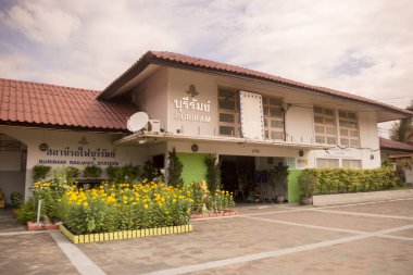 Tren İstasyonu, Buriram şehir Isan kuzeydoğu Tayland Buri Ram il. Tayland, Buriram, Kasım, 2017.