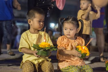 Buriram şehir Isan kuzeydoğu Tayland Buri Ram il Loy Krathong Festivali. Tayland, Buriram, Kasım, 2017.