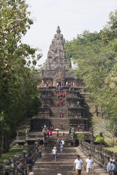 khmer Phanom basamak Historical Park Isan kuzeydoğu Tayland Buri Ram il Tapınağı kalıntıları. Tayland, Buriram, Kasım, 2017.