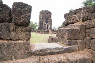 Prasat Wat Kok Ngew, Köyü, Sigara Suwan Buriram şehir Isan kuzeydoğu Tayland Buri Ram eyaletinin güneyinde. Tayland, Buriram, Kasım, 2017.