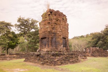 Prasat Wat Kok Ngew, Köyü, Sigara Suwan Buriram şehir Isan kuzeydoğu Tayland Buri Ram eyaletinin güneyinde. Tayland, Buriram, Kasım, 2017.