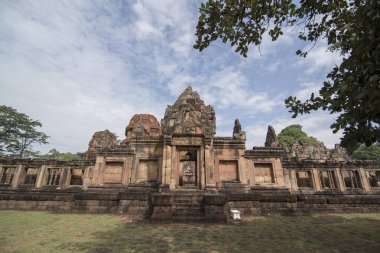 khmer Prasat Muang Tam bir kuzeydoğu Tayland Buri Ram il Tapınağı kalıntıları. Tayland, Buriram, Kasım, 2017.