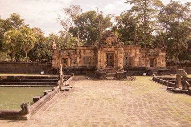 khmer Prasat Muang Tam bir kuzeydoğu Tayland Buri Ram il Tapınağı kalıntıları. Tayland, Buriram, Kasım, 2017.