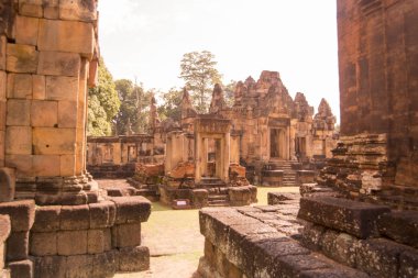 khmer Prasat Muang Tam bir kuzeydoğu Tayland Buri Ram il Tapınağı kalıntıları. Tayland, Buriram, Kasım, 2017.