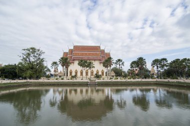 Wat Klang Buriram kuzeydoğu Tayland Isan Buri Ram il, şehir merkezinde. Tayland, Buriram, Kasım, 2017.
