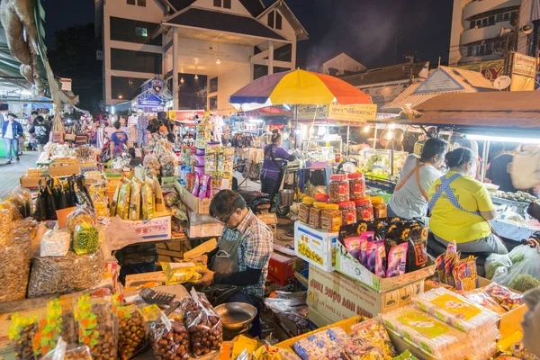 Mercato Notturno Mercato Frontiera Fronte Confine Tailandese Nella Città Mae — Foto Stock