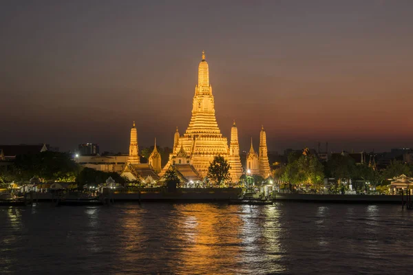 Templo Wat Arun Río Chao Phraya Ciudad Bangkok Tailandia Asia — Foto de Stock