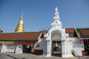 Tayland Lamphun Wat Phra Bu Hariphunchai 