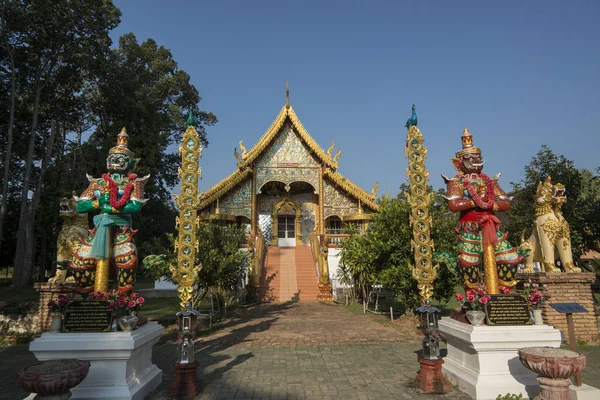 TAILANDIA LAMPHUN WAT PHRA YUEN TEMPLO —  Fotos de Stock