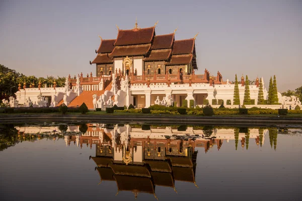 Tayland Chiang Mai Kraliyet Rajaphruek Parkı