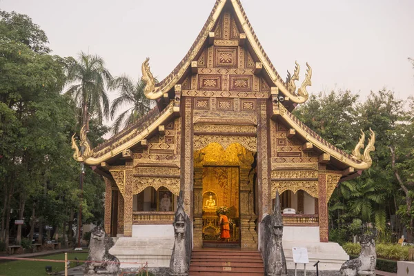 Thaiföld Chiang Mai Wat Phra Singh — Stock Fotó