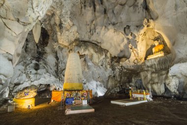 Tayland Chiang Mai Muang Mağarada