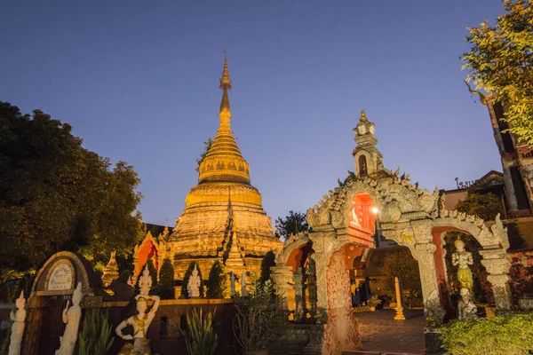 Thailand Chiang Mai Wat Buppharam — Stockfoto