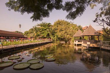 Tayland Chiang Mai Wat Jet Lin