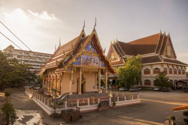 Kuzey Tayland 'ın Kamphaeng Phet eyaletindeki Kamphaeng Phet kasabasında Wat Bang. Tayland, Kamphaeng Phet, Kasım 2019