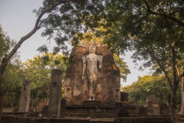 Wat Phra Si Iriyabot Tapınağı Kuzey Tayland 'da Kamphaeng Phet kasabasında. Tayland, Kamphaeng Phet, Kasım 2019