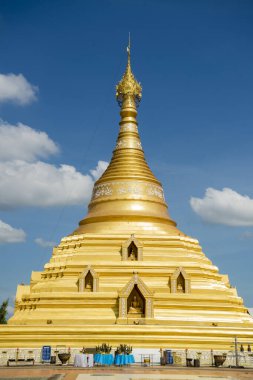 Wat Phra Borommathat Chediyaram, Kuzey Tayland 'ın Kamphaeng Phet şehrindeki Kamphaeng Phet kasabasında. Tayland, Kamphaeng Phet, Kasım 2019