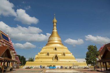Wat Phra Borommathat Chediyaram, Kuzey Tayland 'ın Kamphaeng Phet şehrindeki Kamphaeng Phet kasabasında. Tayland, Kamphaeng Phet, Kasım 2019