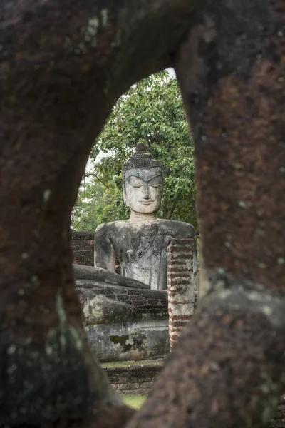 Statua Buddha Wat Phra Kaeo Presso Parco Storico Della Città — Foto Stock