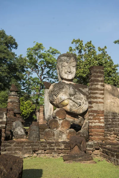 Buddha Staty Vid Wat Phra Kaeo Den Historiska Parken Staden — Stockfoto