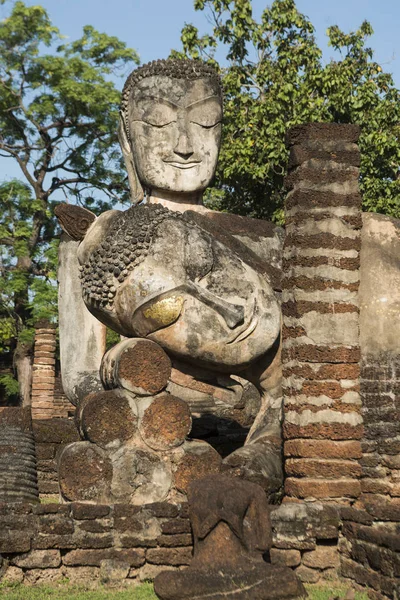 Buddha Staty Vid Wat Phra Kaeo Den Historiska Parken Staden — Stockfoto