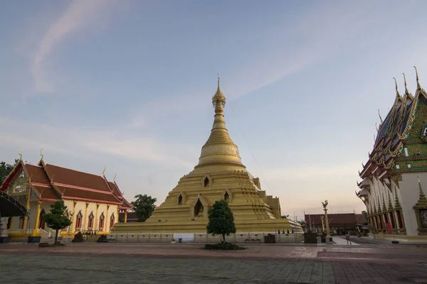 位于泰国北部磅横省磅横省磅横县的Wat Phra Borommathat Chediyaram镇 Thailand Kamphaeng Phet November 2019 — 图库照片