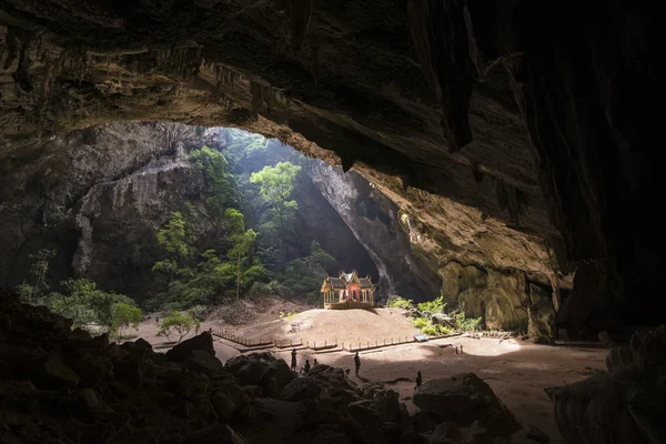 Der Khua Kharuehat Pavillon Der Tham Phraya Nakhon Höhle Und — Stockfoto