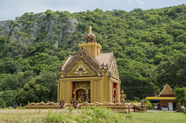Tayland 'ın güneyindeki Pranburi kasabası yakınlarındaki Wat Khao Ka Lok veya Wat Summanavas Tayland' ın Hua Hin kasabası. Tayland, Hua Hin, Kasım 2019