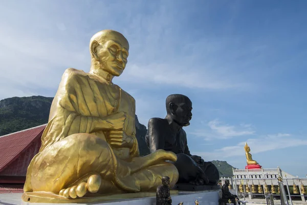 タイのホアヒンの町の南にあるタイのゴルフにあるPranburiの町の近くのワット ヨット寺院 ホアヒン 2019年11月 — ストック写真