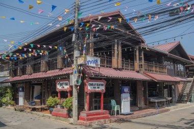 Tayland 'ın Prachuap Khiri Khan eyaletindeki Hua Hin şehir merkezi. Tayland, Hua Hin, Kasım 2019