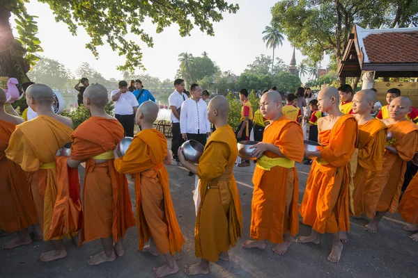 Een Boeddhisme Monnik Ceremonie Het Loy Krathong Festival Het Historisch — Stockfoto