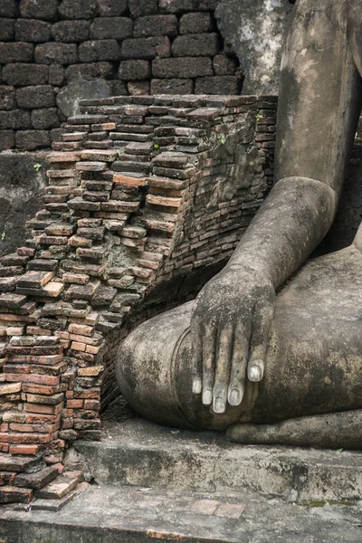 Buddha Staty Vid Wat Mahathat Templet Den Historiska Parken Sukhothai — Stockfoto