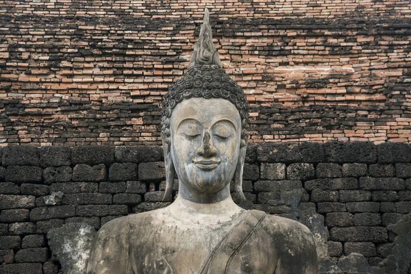 Uma Estátua Buda Templo Wat Mahathat Parque Histórico Sukhothai Província — Fotografia de Stock