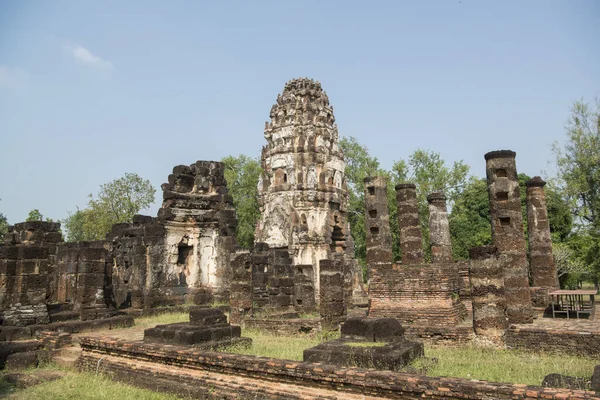 Wat Phra Phai Luang, Tayland 'ın Provinz Sukhothai şehrindeki Sukhothai' deki tarihi parkta. Tayland, Sukhothai, Kasım 2019