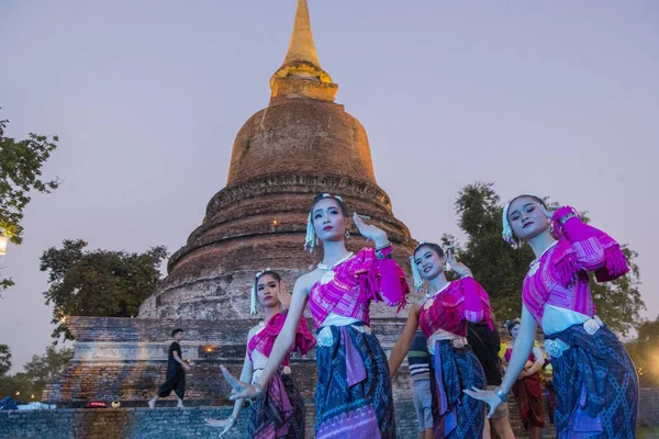 Tradisjonelle Thai Folk Loy Krathong Festivalen Foran Wat Mahathat Den – stockfoto