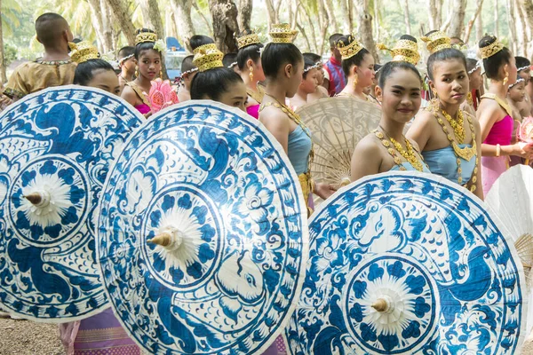 Hagyományos Dresst Thai Emberek Loy Krathong Fesztivál Történelmi Park Sukhothai — Stock Fotó